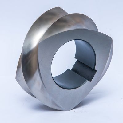 購入 トリプルフライトエクストルーダースクリューエレメント プラスチックゴム複合用のシングルスラインシャフト online manufacture